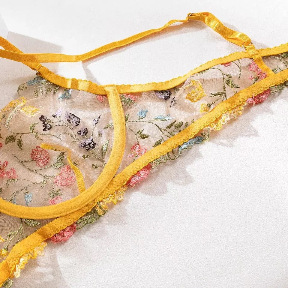 Floral Embroidery Charming Bra Set: Exquisite Elegance and Comfort