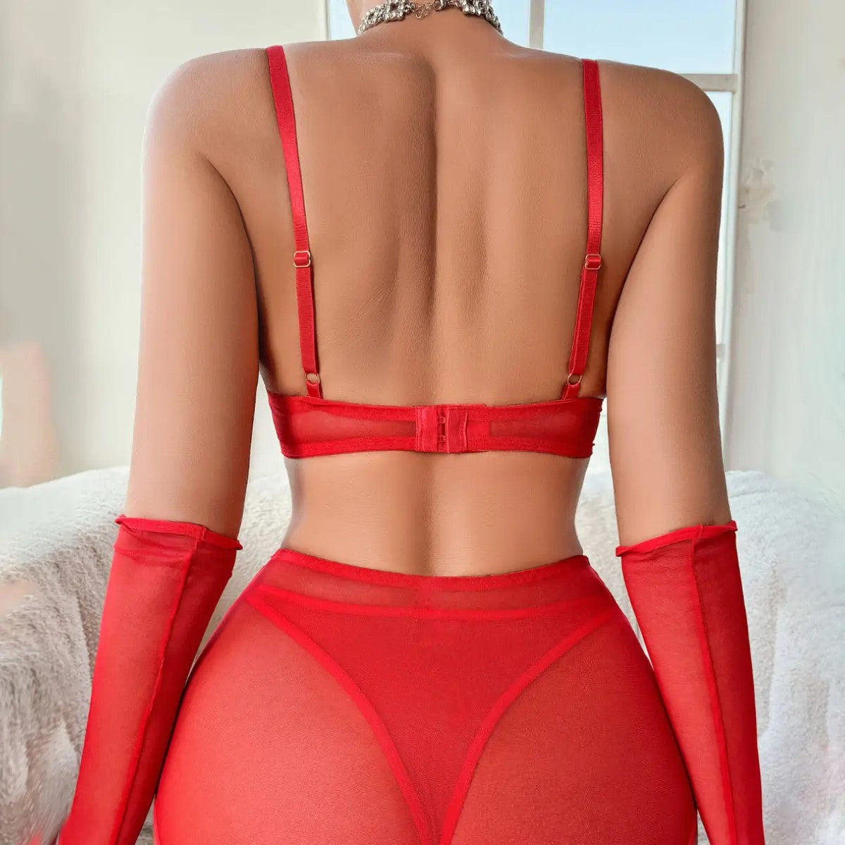 Red Crystal Heart Chain Lingerie Set – 4-Piece Glam Look ❤️✨